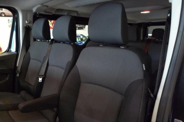 Renault Trafic image 1
