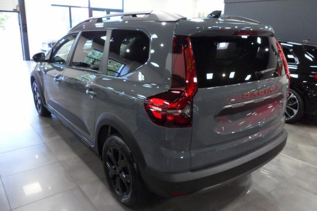 Dacia Jogger image 1