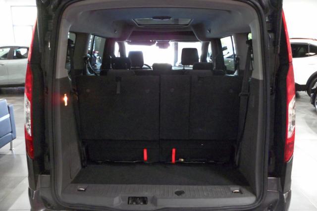 Ford Grand Tourneo Connect image 1
