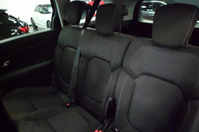 Renault Grand Scénic image 8