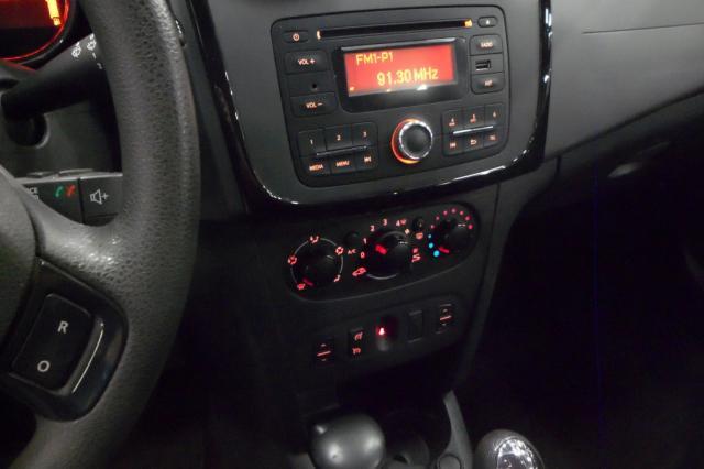 Dacia Sandero image 1
