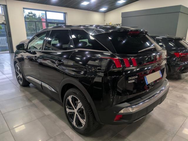 Peugeot 3008 image 3