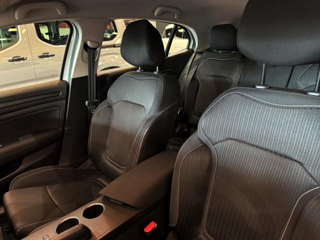 Renault Mégane image 2