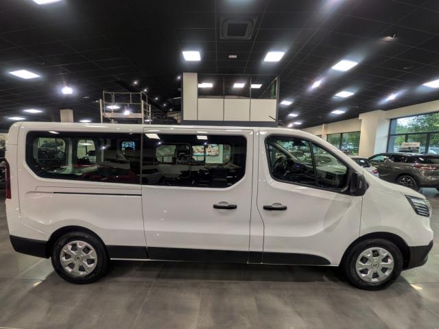 Renault Trafic image 4