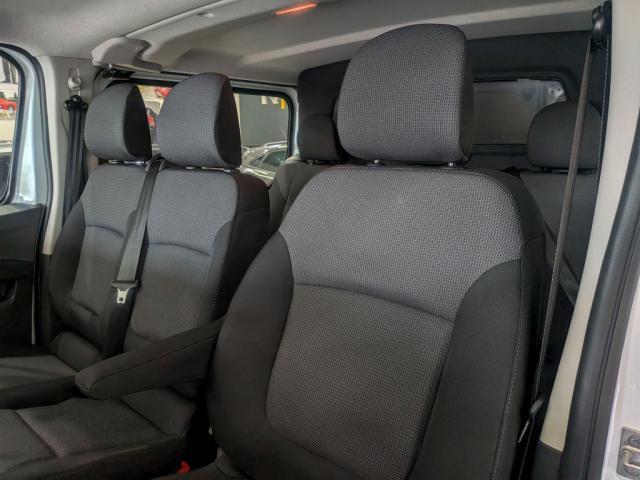 Renault Trafic image 5