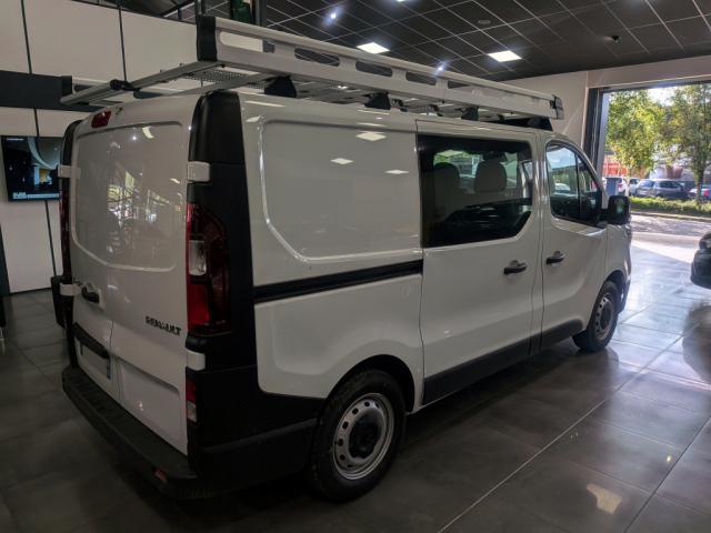 Renault Trafic image 8
