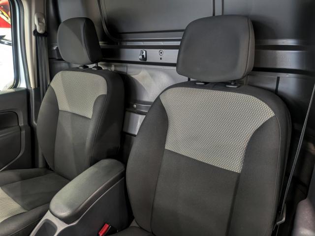 Renault Kangoo Express image 4