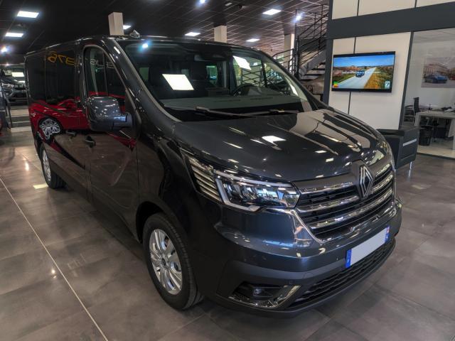 Renault Trafic image 2