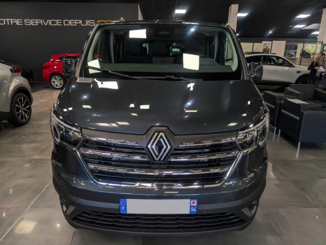 Renault Trafic image 8