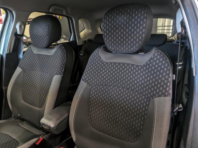 Renault Captur image 1