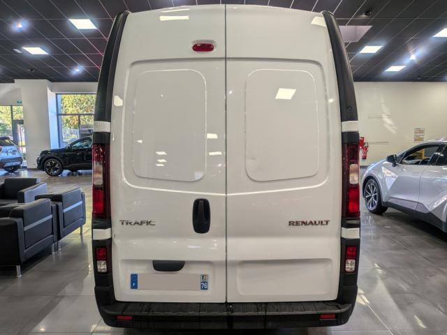 Renault Trafic image 8