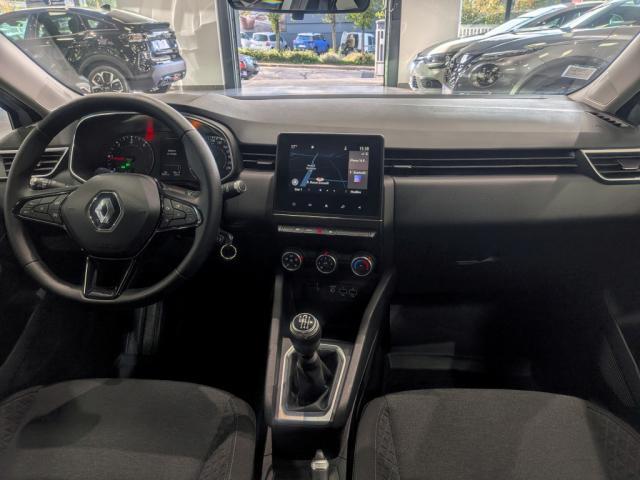 Renault Clio image 6