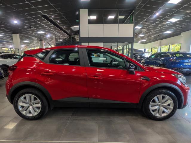 Renault Captur image 2