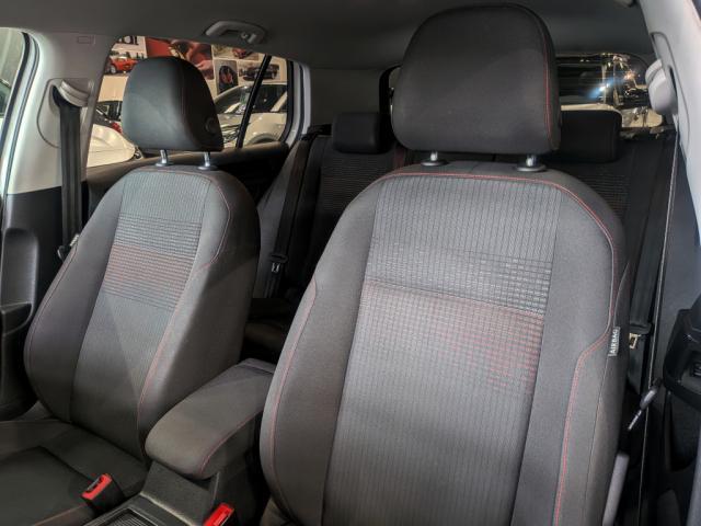 Volkswagen Golf image 2