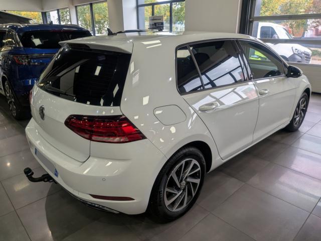 Volkswagen Golf image 4