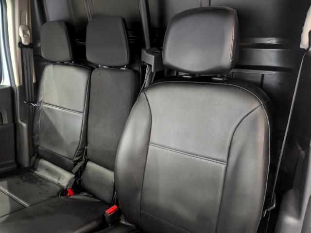 Renault Kangoo Express image 2