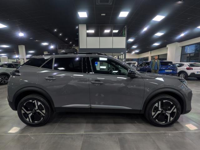 Peugeot 2008 image 1