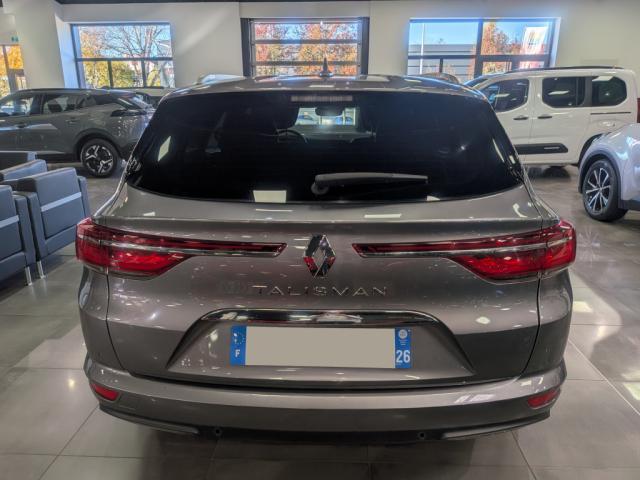 Renault Talisman Estate image 3
