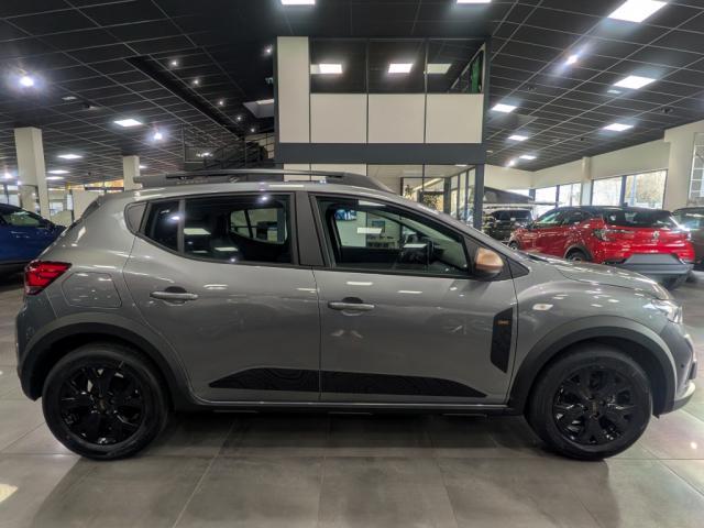 Dacia Sandero image 2