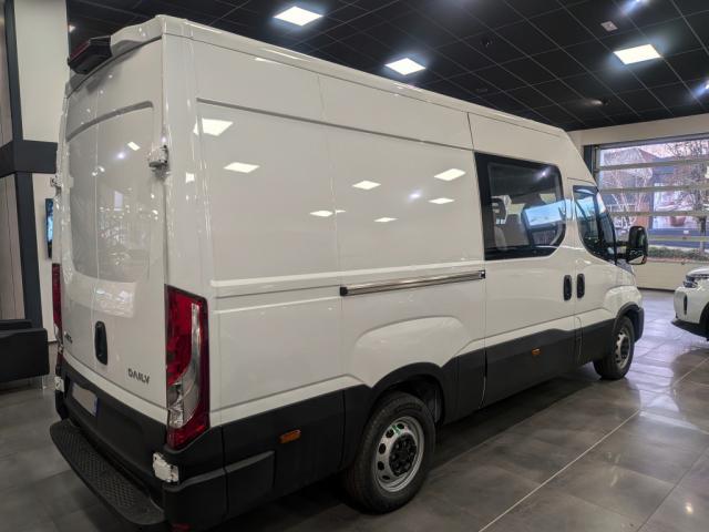 Iveco Daily image 3