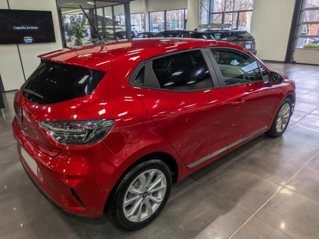 Renault Clio image 9