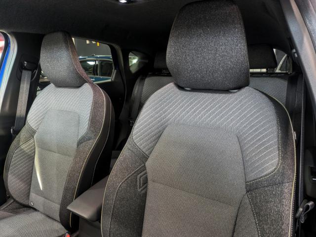 Renault Captur image 2