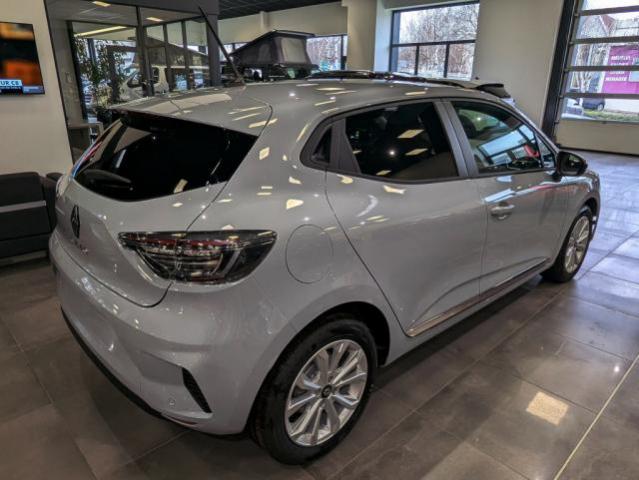 Renault Clio image 9