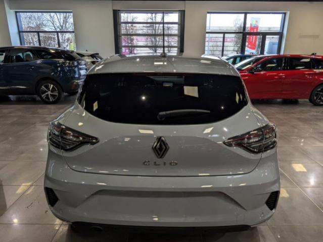 Renault Clio image 1