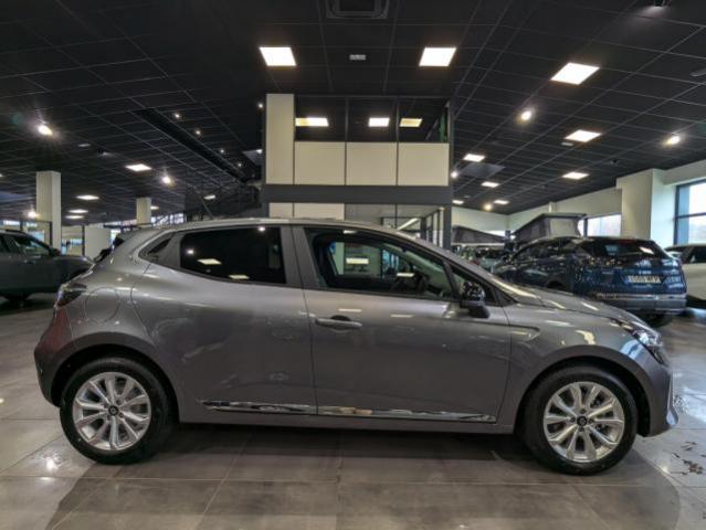 Renault Clio image 7