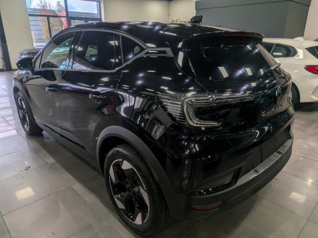 Renault Captur image 1