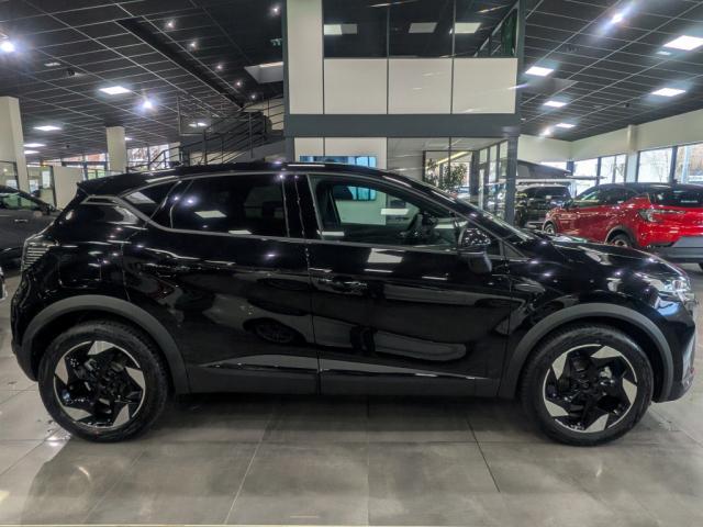 Renault Captur image 2