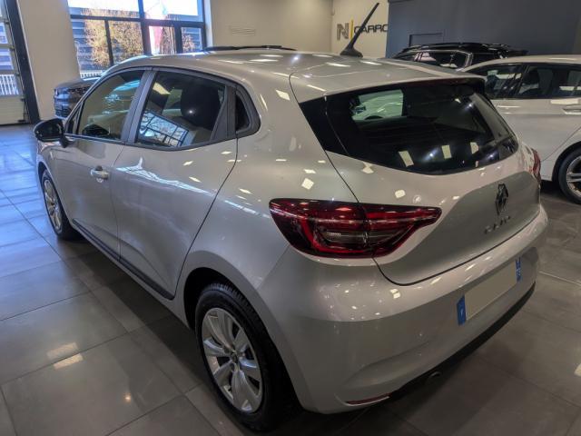 Renault Clio image 9