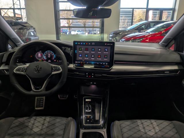 Volkswagen Golf image 5