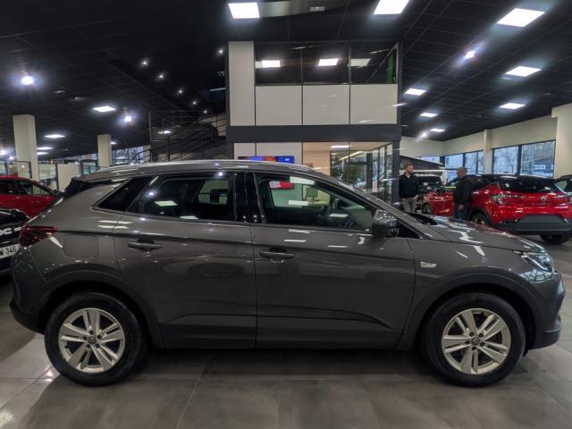 Opel Grandland X image 2