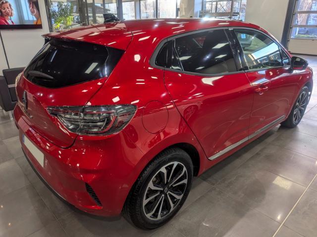 Renault Clio image 1