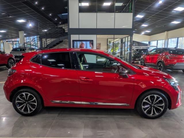 Renault Clio image 9