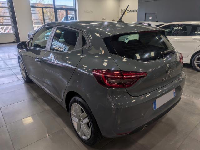 Renault Clio image 9