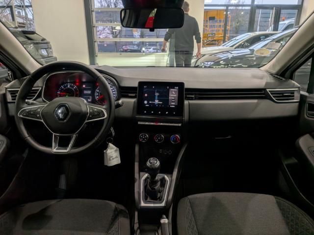 Renault Clio image 2