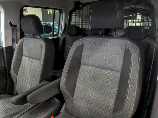 Peugeot Rifter image 6