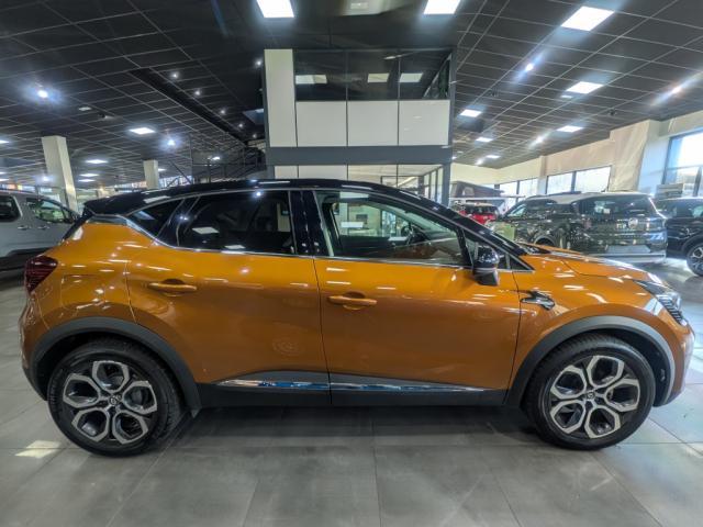 Renault Captur image 1