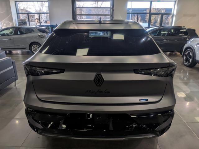 Renault Rafale image 9