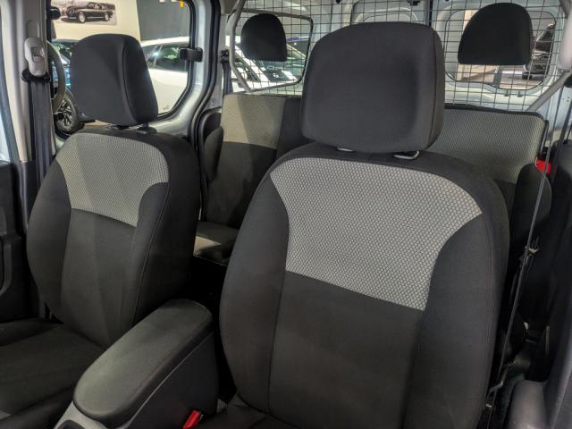 Renault Kangoo Express image 6