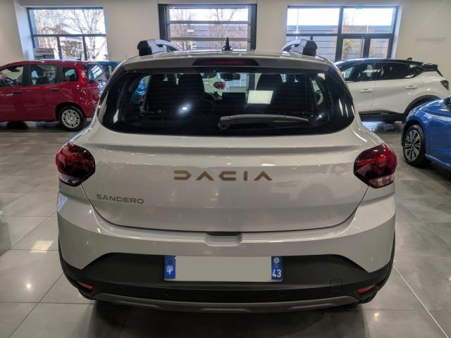 Dacia Sandero image 1