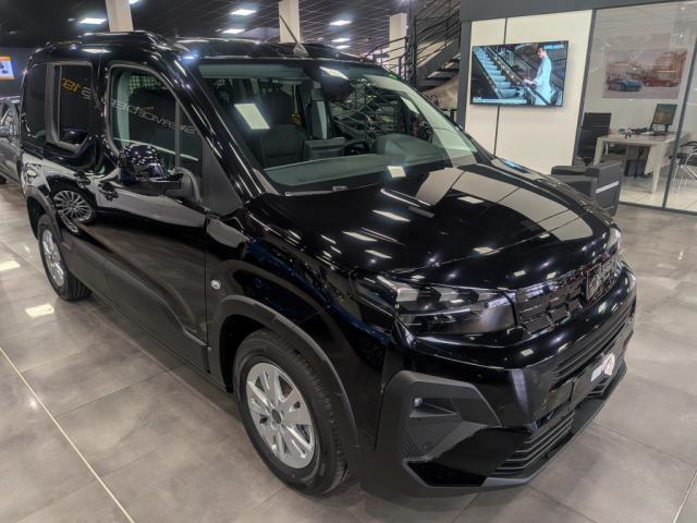 Peugeot Rifter image 8