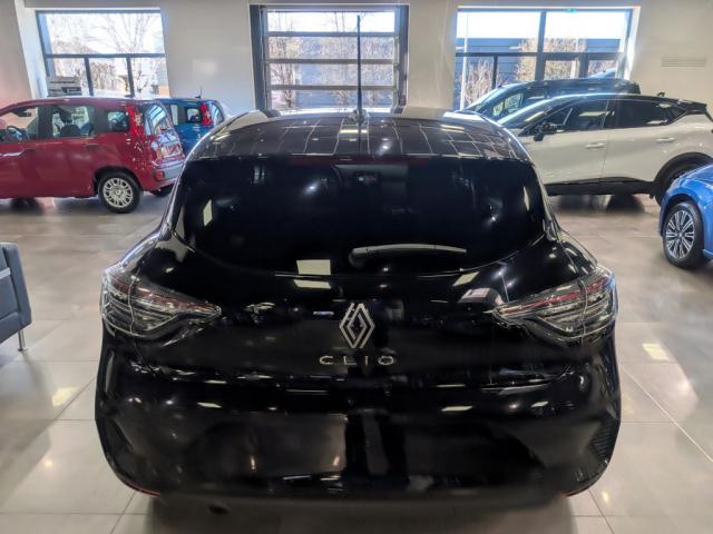 Renault Clio image 6