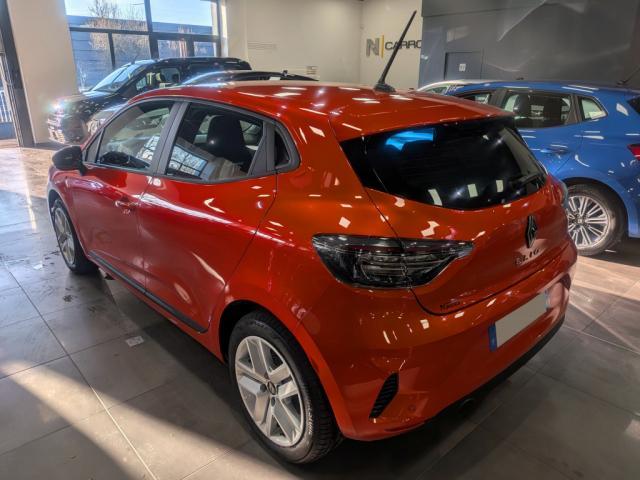 Renault Clio image 6