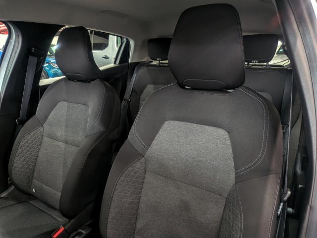 Renault Clio image 9