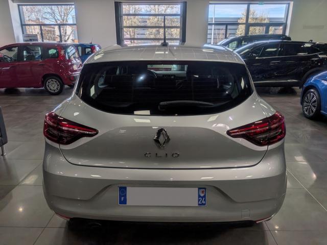 Renault Clio image 9