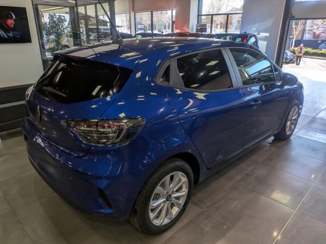 Renault Clio image 6