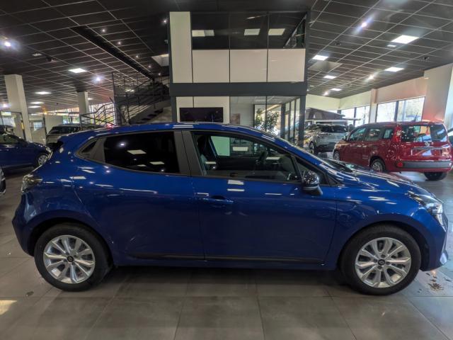 Renault Clio image 8